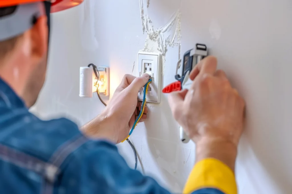 Electricidad general Balos Norte. Mantenimiento integral de comunidades en el País Vasco.