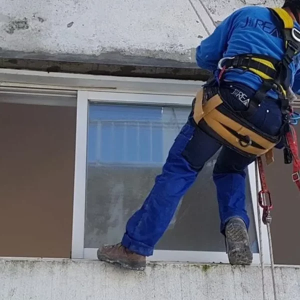 Balos Norte. Mantenimiento integral de comunidades en el País Vasco.