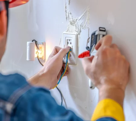 Electricidad general Balos Norte. Mantenimiento integral de comunidades en el País Vasco.